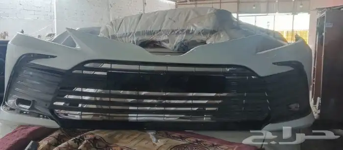 سياره كامري موديل 2023 فل كامل صدام امامي مستخدم مرشوش للبيع 1