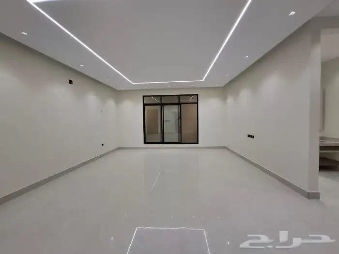 فله دبلكس في حي طويق زاويه شارعين 5