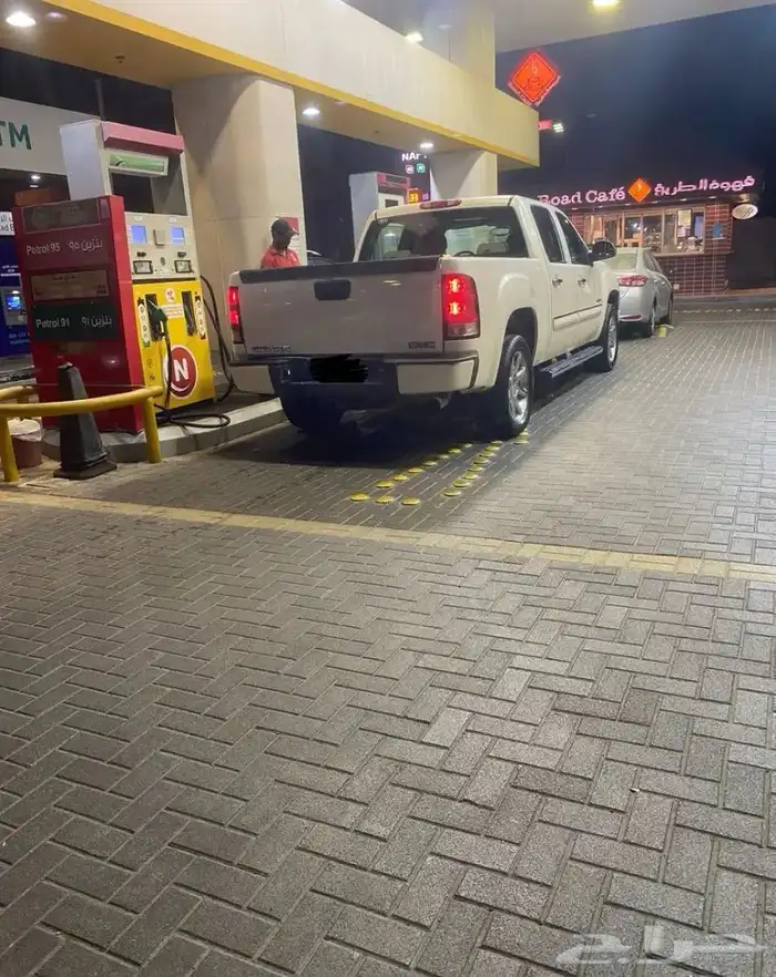 GMC دينالي 2012 4