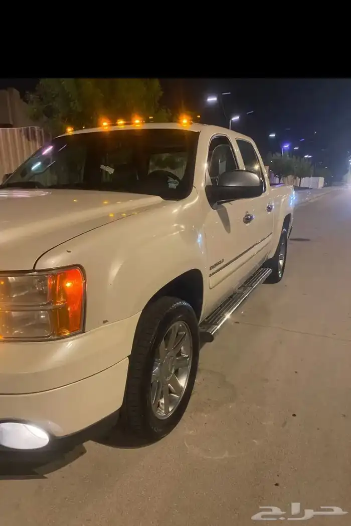 GMC دينالي 2012 1