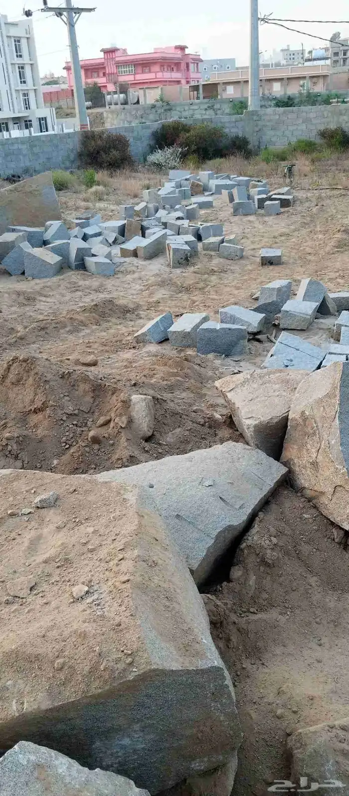 بناء حجر كبير وصغير و ربراب وتكسير حجر وتخريم الصخور الكبيره 22