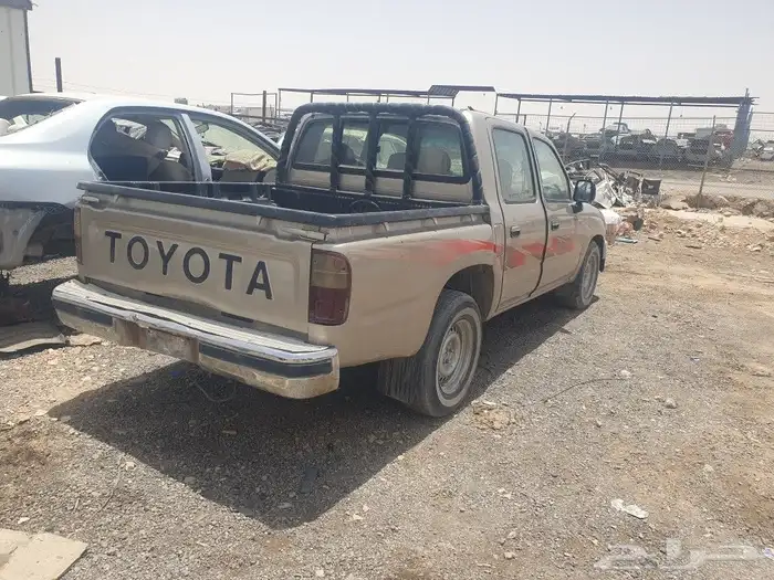 تشليح تويوتا هيلكس 2004 0