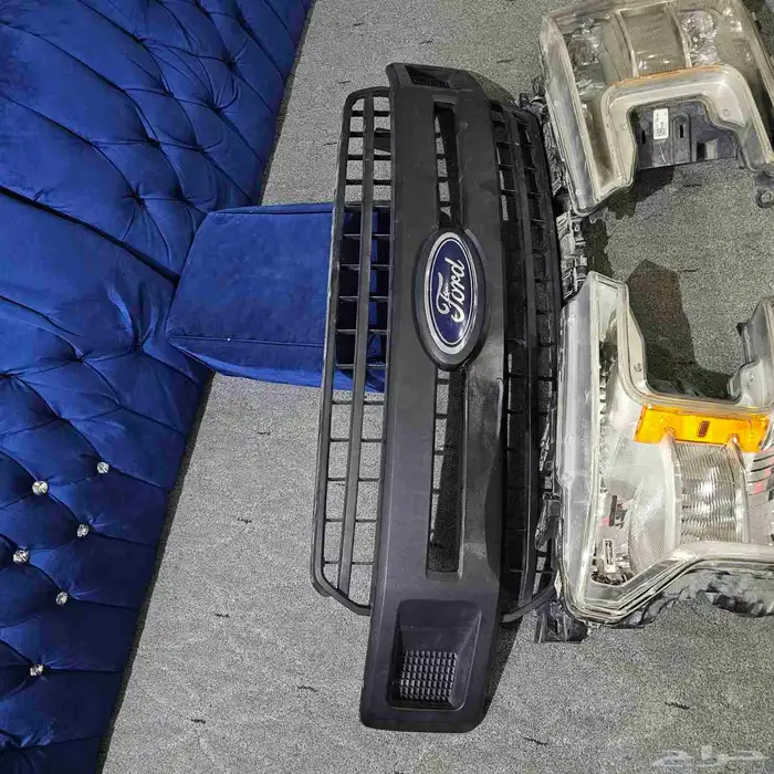 شمعات شبك فورد F150 2018 اصلي وكالة الرياض طويق 3