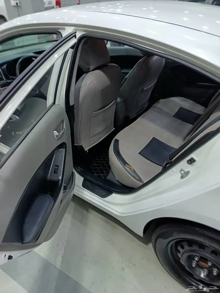 كيا سيراتو 2016 المالك الاول من الوكالة Kia Cerato 2016 7