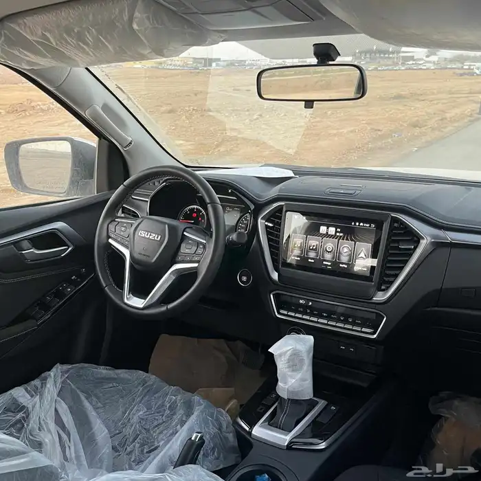 ايسوزو ديماكس غمارتين LS نص فل موديل 2024 1