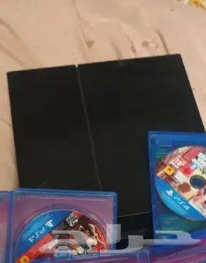 سوني فور بحاله جيده بدون شريط مع يد و اموره سليمه نظيف 0