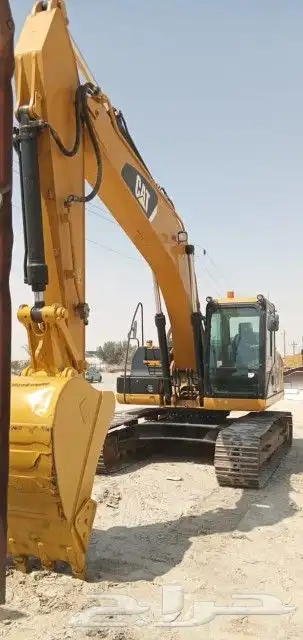 بوكلين متوفر للايجار حفارات رخص ارمكو داخل الاحساء خارجها 0