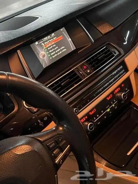 بي ام دبليو الفئة الخامسة 520i موديل 2016 42