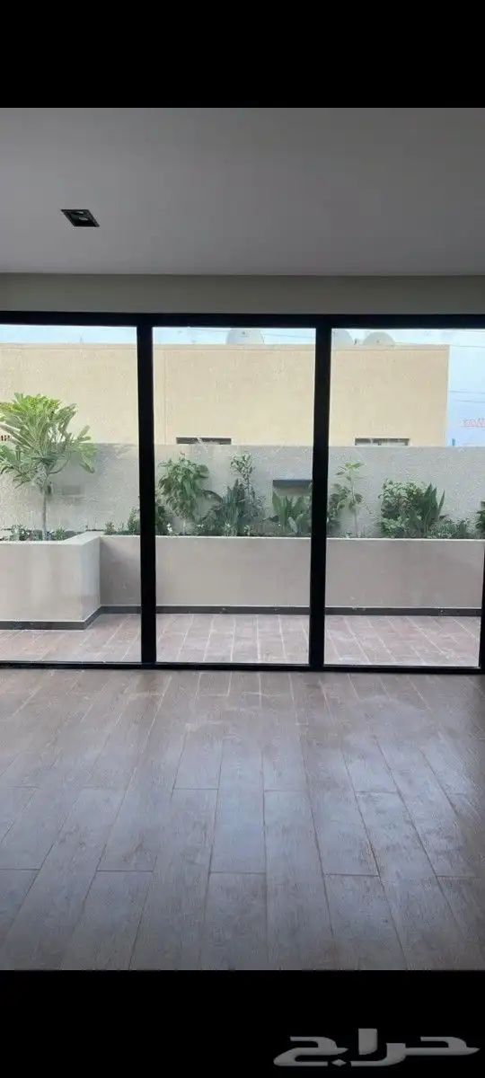 يوجد لدينا مقاول ترميم وتصميم وديكورات فلل وشقق ومكاتب 7