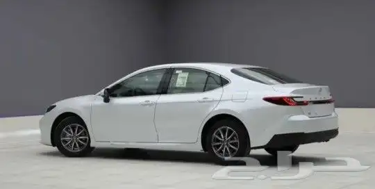 تويوتا كامري E 2025 استاندر سعودي و كل الفئات اقساط بنوك و ك 1