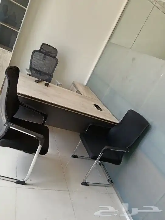بيع أثاث مكتبي 8