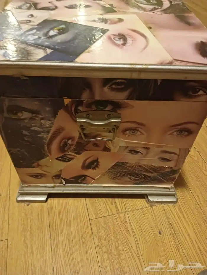 صندوق خشبي تصميم كولاج 2