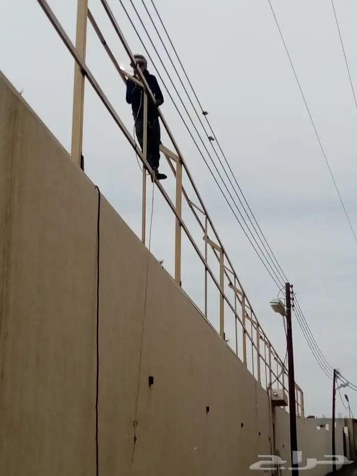 مظلات وسواتر 7