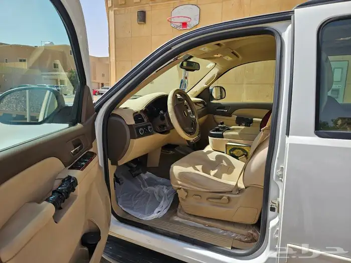 تاهو 2013 أبيض 10