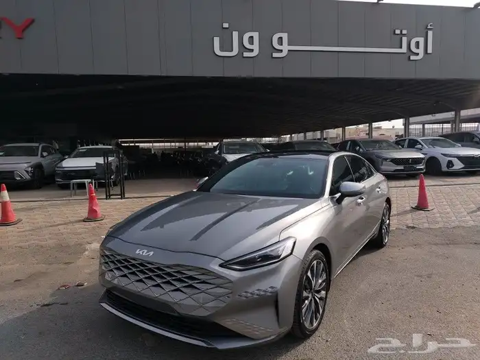 كيا K8 GLS نص فل موديل 2024 10