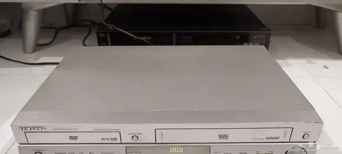 فيديو سامسونج VHS 4