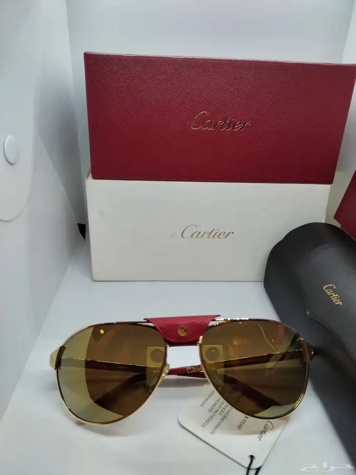 نظارة كارتير سانتوس جلد احمر 1