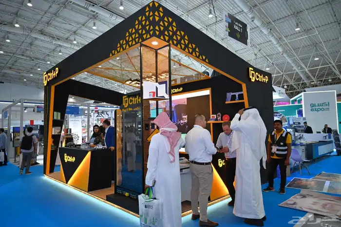 مصور معارض 0