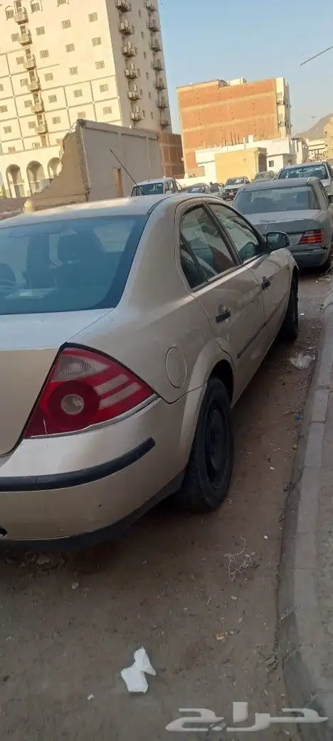 فورد منيديو 2005 2