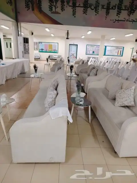 جميع انواع الكنب والكراسي الملكيه والكراسي العاجيه 0