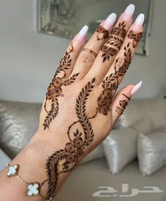 نقاشه ام أروى الرياض العرايس والعادي 5