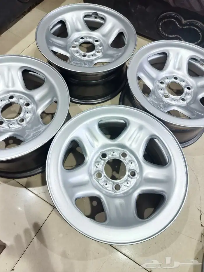 جنوط جيب شيروكي حديد اصلي مقاس 15 3