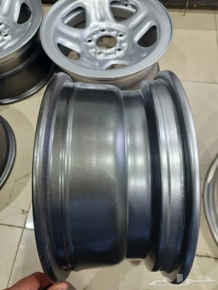 جنوط جيب شيروكي حديد اصلي مقاس 15 5