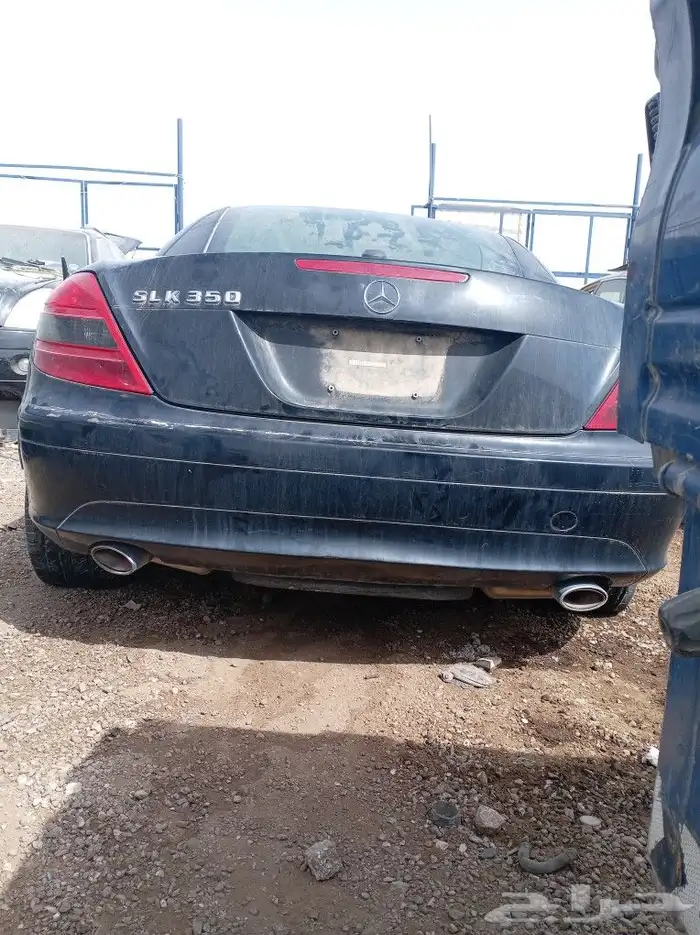 يوجد لدينا جميع انواع قطع غيار مرسيدس تشليح ويوجد لدينا شحن 0