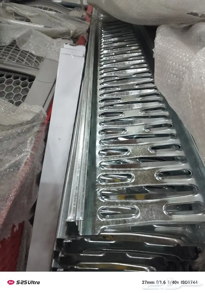 علب محل قطع غيار 3