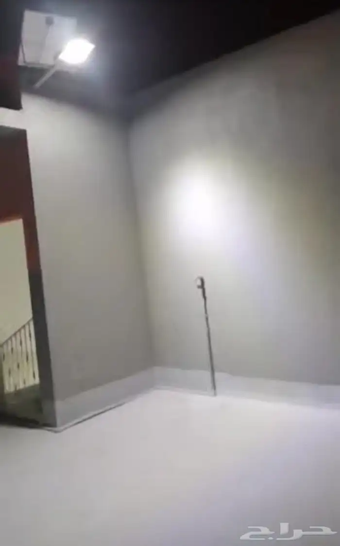 كشاف طاقة شمسية 2100lm بضمان 5 سنوات 5