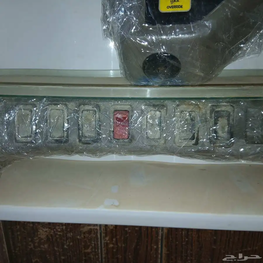 كمبيوتر شاشه ازرار بوبكات S130 اصليه وشاشه كيسي 1