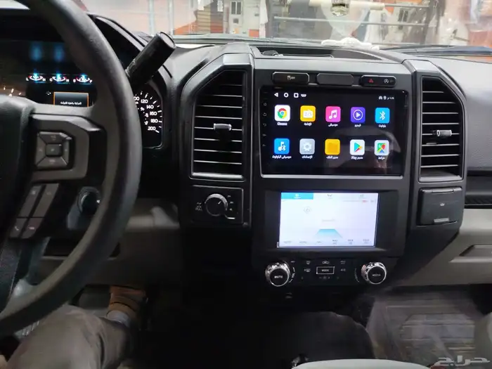 شاشه فورد اف150 مديل 2018 تدعم نظام الاندرويد وابل كاربلي 1