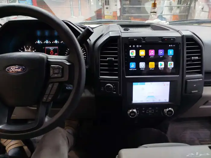 شاشه فورد اف150 مديل 2018 تدعم نظام الاندرويد وابل كاربلي 2