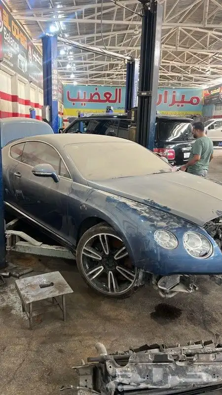 متوفر قطع غيار بنتلي جي تي 4