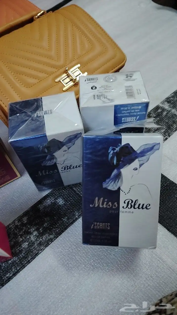 شنط نسائيه وعطور 7