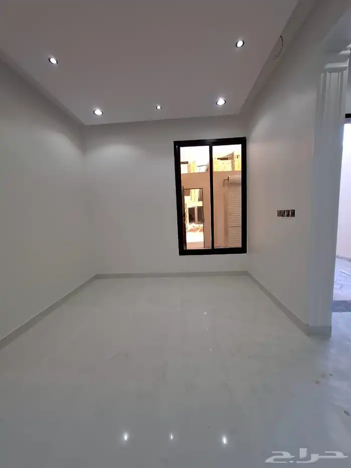 ادوار وفلل وشقق للبيع 1