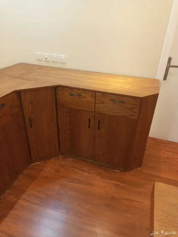 طاولات الطعام و المجالس 45