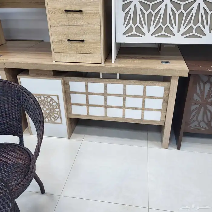 طاولة مكتب 37