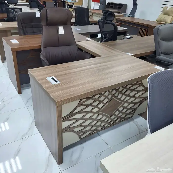 طاولة مكتب 10
