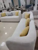 فني تفصيل وتنجيد جميع انواع الكنب والستائر 26