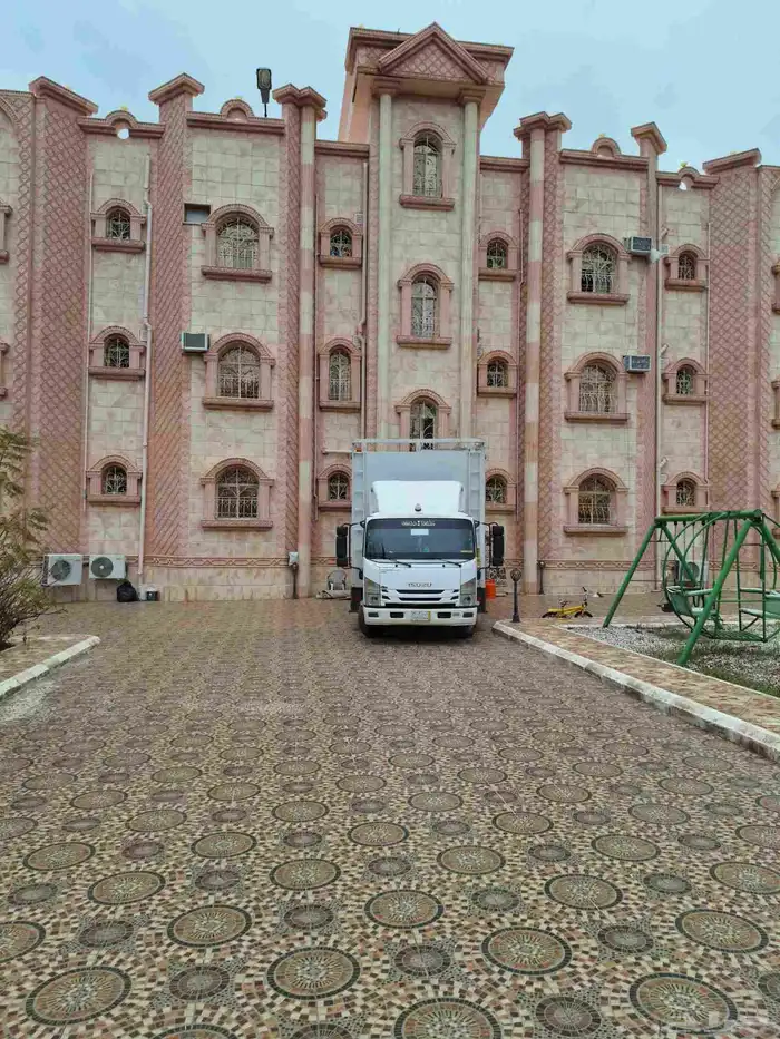 شركة نقل عفش بالباحة والى جميع أنحاء المملكة 0