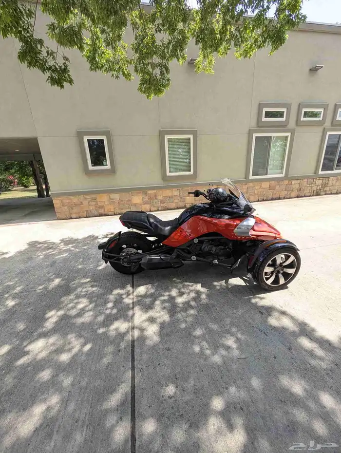 كان ام سبايدر 2015 مخزن can am spyder 2