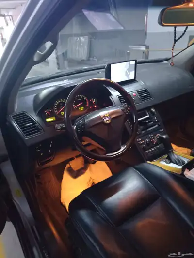 للبيع سياره فولفو جيب Cx90 موديل 2006 مجدد باقي الفحص البودي index
