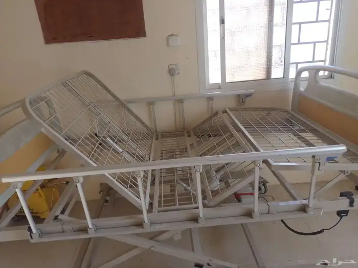 سرير طبي 8حركات كل شي شغال على الشرط نفر ونص 2