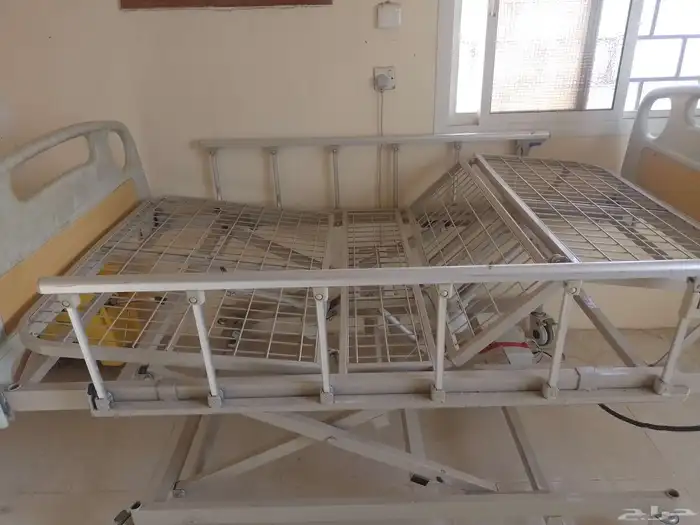 سرير طبي 8حركات كل شي شغال على الشرط نفر ونص 3