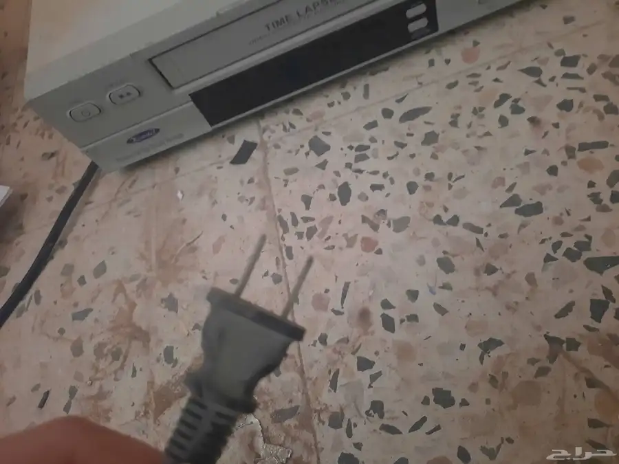 جهاز تشغيل اشرطة فيديو VHS مستعمل 4