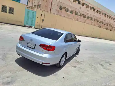 Volkswagen 2015 model Jetta 2