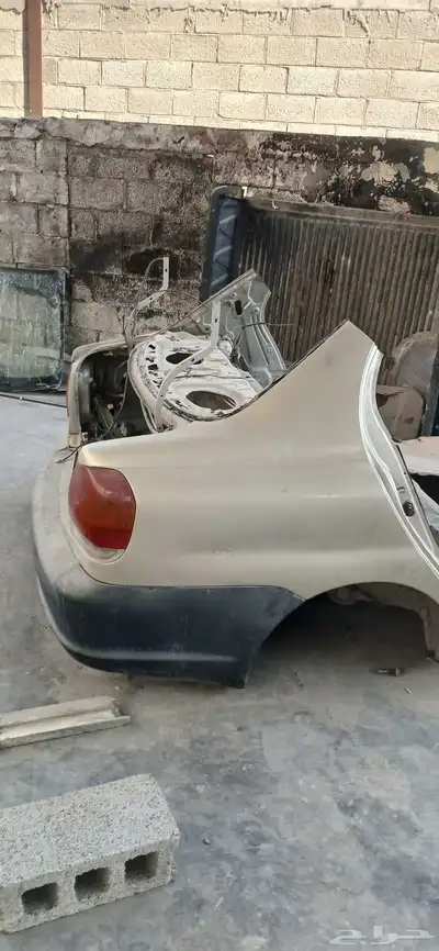 رفرف خلفي سياره ايكو 2005 2