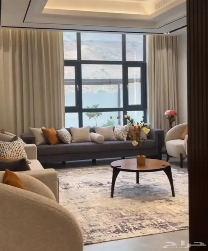 المودينه المنورة محل حمراء تنجيد كنب 3