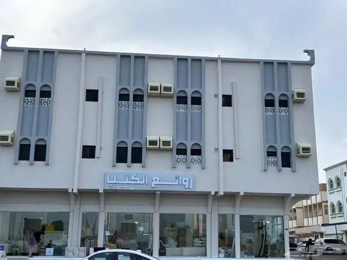 عمارة تجارية للبيع في خميس مشيط على شارعين زاويه 0